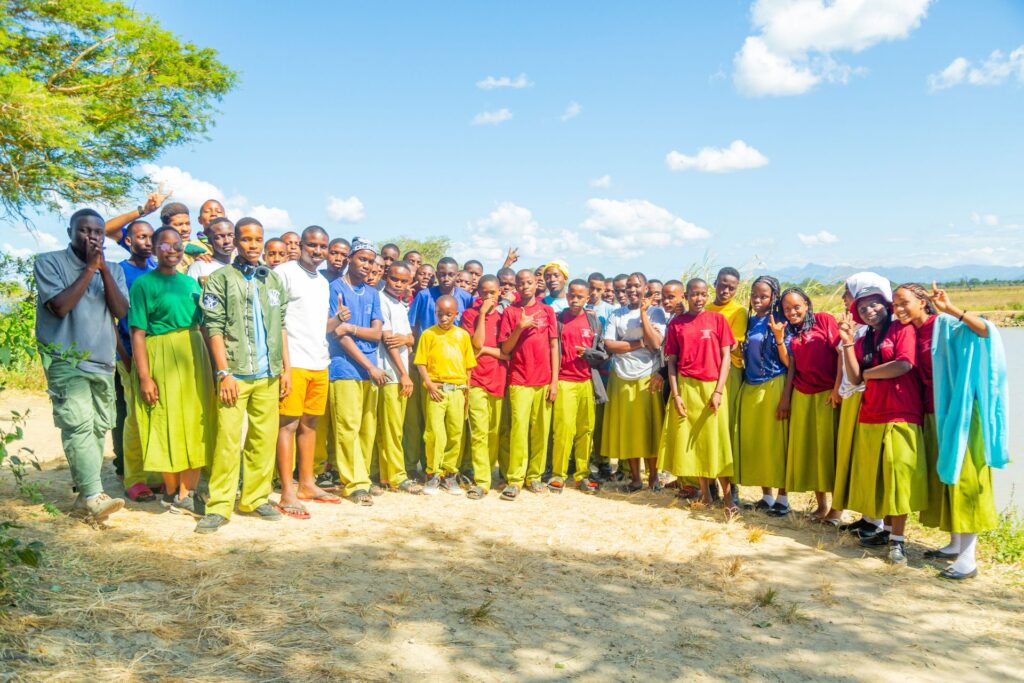 The whole team together on the banks of the hippo pools.